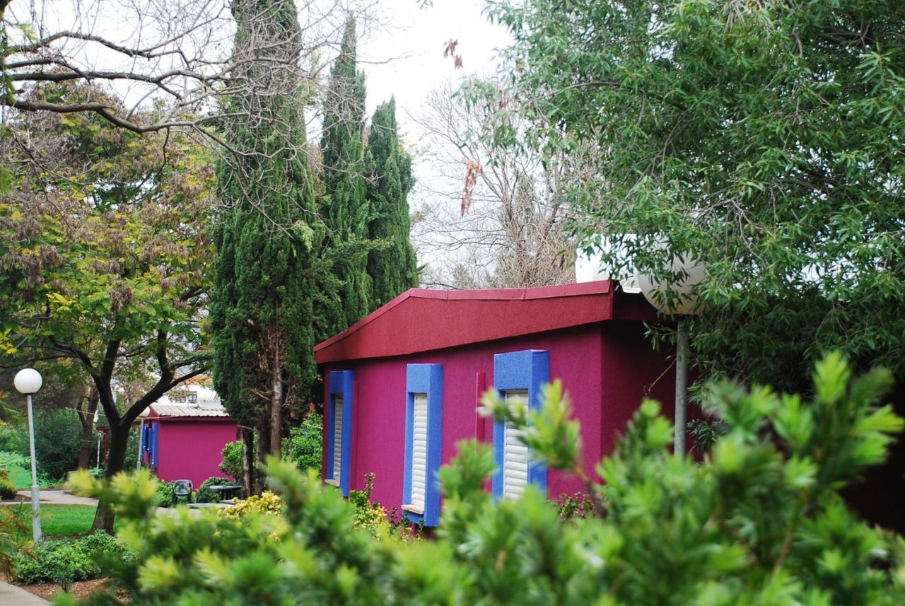 Mizra Guest House Buitenkant foto